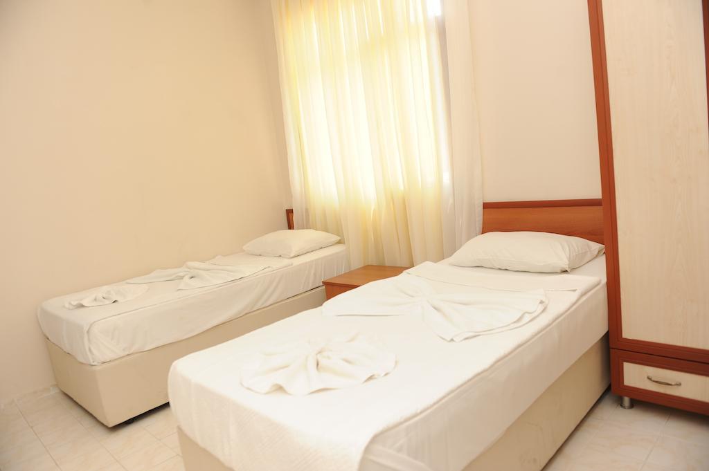 Holiday World Hotel Alanya Værelse billede