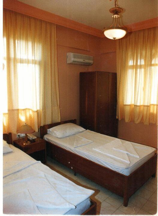 Holiday World Hotel Alanya Værelse billede