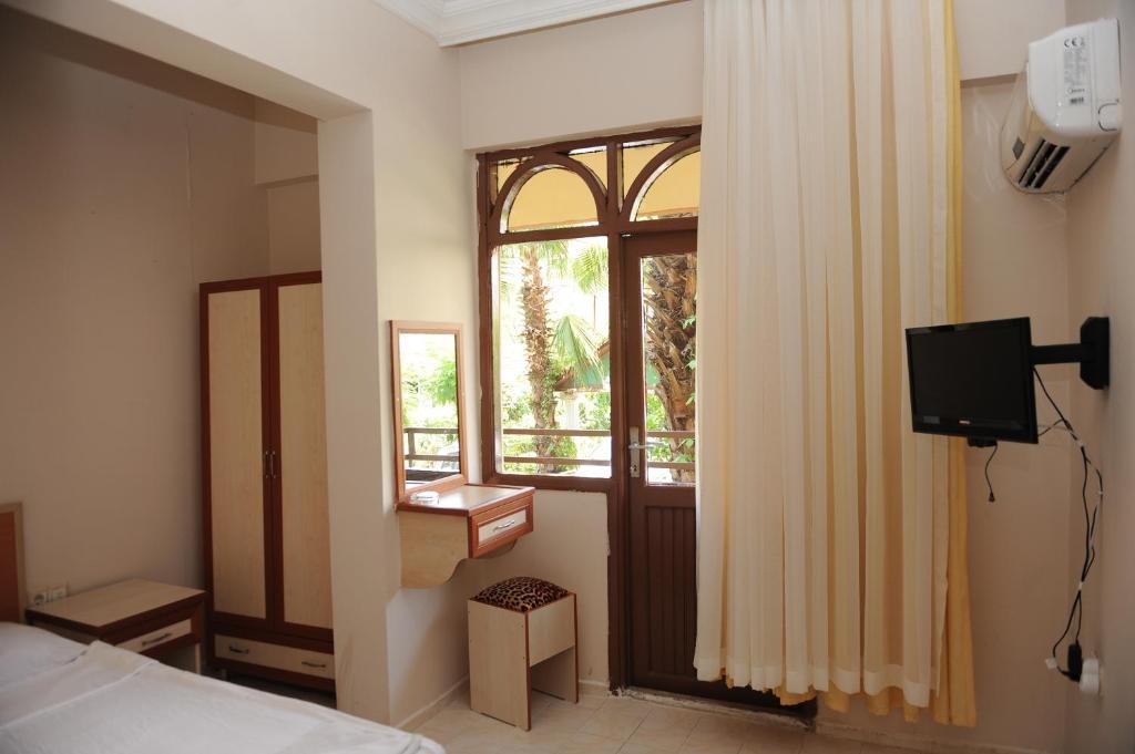 Holiday World Hotel Alanya Værelse billede